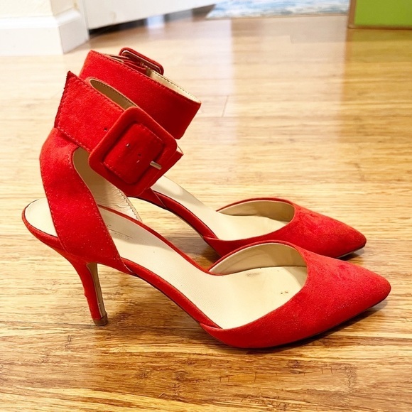 Zara red pointy toe sandals with wide ankle strap and stiletto heels. Size 6.5 - Picture 6 of 15